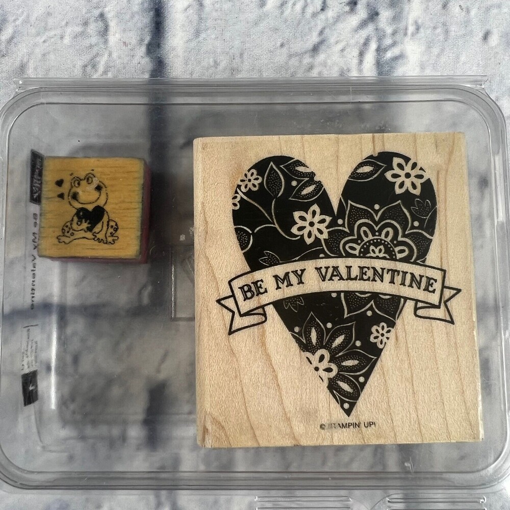 Stampin Up Valentine's Day Stamp Heart With Bonus Frog Love